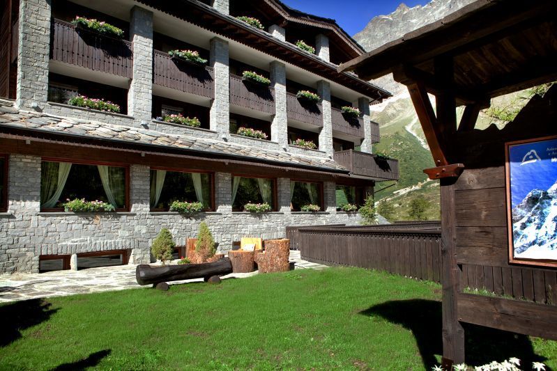 Hermitage Hotel & Spa